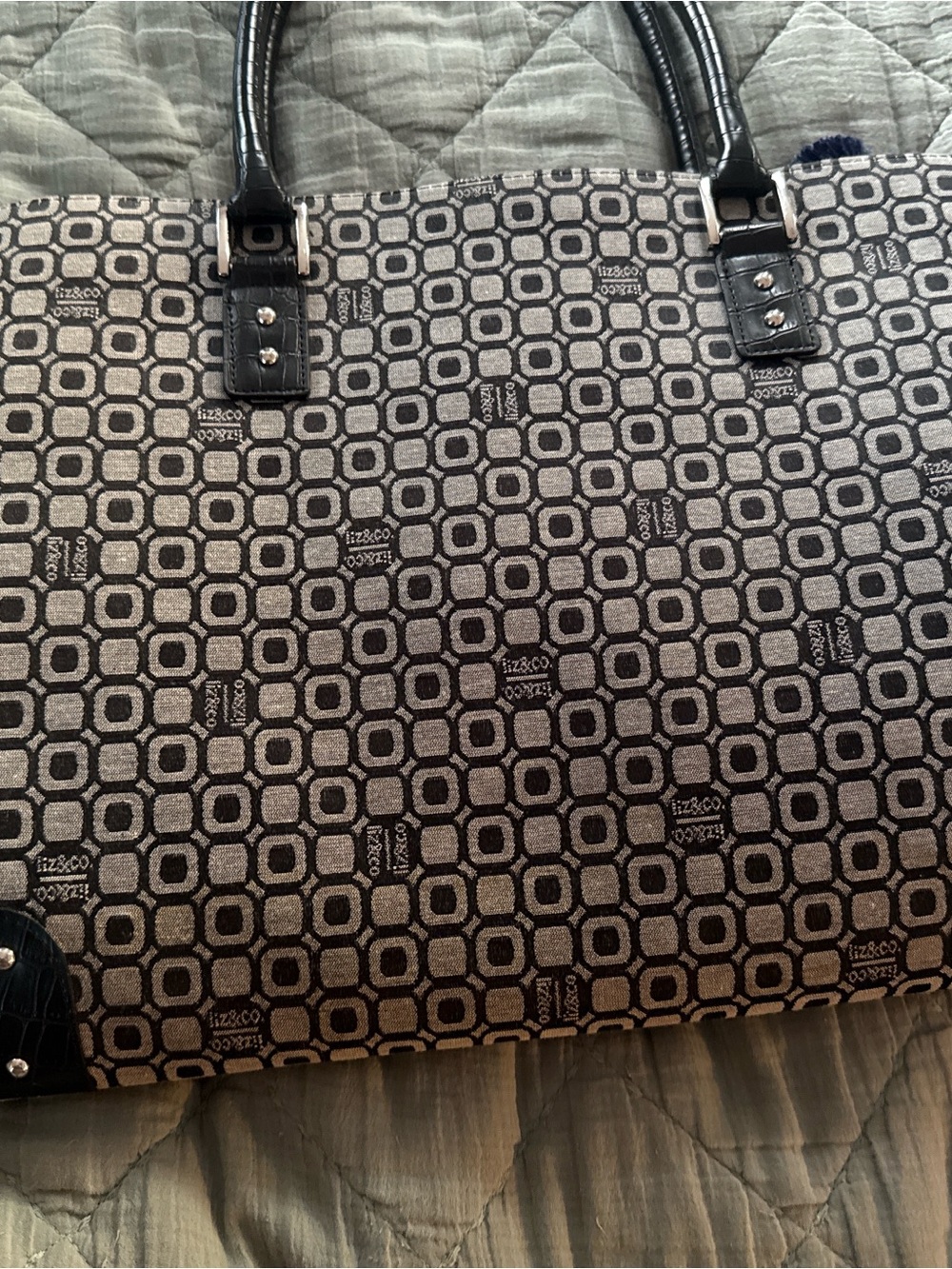 liz & co. Black and Beige Geometric Tote